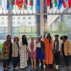 Dawn Butler Instagram - I have news ☺

It was a huge honour to be the UK representative at the Congressional Black Caucus (@TheBlackCaucus) legislative conference in Washington, DC.

It was a whirlwind. It got me thinking about what needs to happen at @UKLabour conference.

Here's some highlights 👇🏾🧵

It took time to process this incredible experience.

Thousands of people attended, so being the sole 🇬🇧 delegate was a very proud moment.

I met people from around the world, with a shared vision for a fairer & equitable world.

Collaboration is vital to tackle global challenges🤝

⚠ Advancements in artificial intelligence makes discussions around equity urgent.

I spoke at length on bias the real risks of AI automating discrimination & bias.

If we're not careful the marginalised will be further marginalised. And some may manipulate AI to their advantage.

I was invited to join an Intl. panel to discuss anti-racism and diversity legislation & initiatives.

I stressed the importance of working on a global scale to dismantle unfair inequalities that exist globally.

As Edmund Burke said 'When bad men combine, the good must associate'

We must use our voices to call out governments, at home or abroad, who stoke hate and division.

This Government here in the UK has shown that they are willing to make our country less safe by promoting hate. 

So the good amongst us must associate and unite.

I also spoke on the importance of no longer willing to debate whether racism exits. It is now time to urgently work on solutions.

For those still in first gear, it is time to change gears and put your foot on the pedal.

I noted how the @UN condemned the UK Government-backed Race Report for attempting to ‘normalise white supremacy’.

My message is clear - racism and prejudice is bad for everyone, not just for Black & brown people.

The historic @WhiteHouse tour was a fitting end. A reminder that power without a good purpose is worthless.

We didn't enjoy the rain, but did enjoy the fantastic band that greeted us! 🥁

I even got to say hi to my favourite president & first lady, @BarackObama @MichelleObama😉

I was honoured to meet many extraordinary and distinguished Congress men & women.