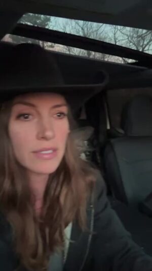 Dawn Olivieri Instagram - Emergency night pick up 5 dying Arabian babies 2hrs away in Bismarck Arkansas. Stay tuned I will live the pick up if I have service.  This is our night tonight folks. 

Please donate to links in the bio. 

PayPal: eternalDawnInc
Venmo: DawnOlivieri