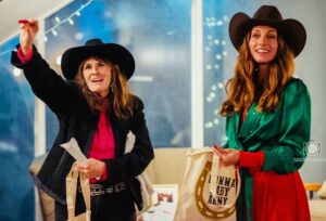 Dawn Olivieri Instagram - @moon_mountain_sanctuary ‘s very first Christmas event was such a great night. Who knew a raffle could be that lit 😂 loved having all my core ladies there to work their magic and be recognized for their insane commitment. Yes my parents are the best and yes I may be the first one to ever wear heels to a Mena Arkansas event but someone had to start it off. Special thanks to our mayor Seth Smith for coming out and supporting all the babies;) what a cool little town we call home. ❤️

Love you Debbie, Emma, Deb, Ella, Sam, Michelle, Jacob, for working so hard for these animals and everyone else that has supported this herd from the beginning. Love you all and merry Christmas Eve to you all ❤️

📸 @samsartclub65