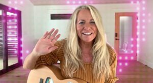 Deana Carter Instagram - I just wanted to say Happy Valentine's Day, and thank you for all of your love and support over the years! 🙂 See you on the road! 

www.Deana.com (Link in bio)

Please catch my other socials here:

TW: @DeanaSings
IG: @Deanatunes
FB: https://www.facebook.com/OfficialDeanaCarter
YouTube: ​https://www.youtube.com/officialdeanacarter
Rumble: https://rumble.com/user/deanacarterofficial
Cameo: https://www.cameo.com/deanacarter​​​​​
Website: www.deana.com​​​​​​ 
TikTok: https://www.tiktok.com/@deanacarteroffical

#deanacarter #strawberrywine #didishavemylegsforthis #90scountry #womenincountry #countrymusic #valentinesday