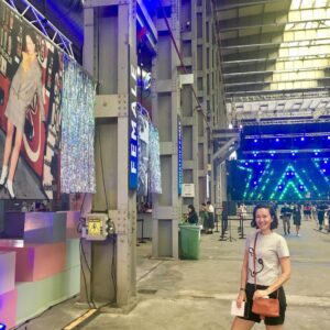 Deanna Yusoff Instagram - Are you in Singapore? No plans for tonight? Then you must head to Pasir Panjang Power Station for the Alex Blake Charlie music festival featuring all female performers. Apart from the music there is so much to do. Cool to even find plant-based foods and lower carbon footprint drinks. 
Well done Marcia & gang! 
#alexblakecharlie 
#alexblakecharliesessions 
#pasirgudangpowerstation 
#singapore 
#festival 
#musicfestival 
#19sixtyfive 
#plantbasedfood 
#carbonfootprint 
#livingwithdeanna 
#deannatravels 
#journey 
#gratitude 
#blessings 
#travel
#malaysia
#eurasian 
#actress 
#fun
#happiness