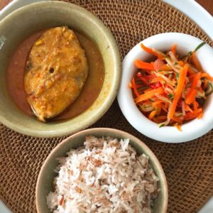 Deanna Yusoff Instagram - Selamat Hari Raya Aidilfitri. 
Hope you are having a lovely one despite not being able to balik kampung and be with friends and family.

Cooked myself a very simple meal of nasi dagang, and as dessert, I made seri muka. It’s nice, for a change, to be able to cook calmly and then enjoy it without all the usual rush.

Have a blessed one and stay safe everyone. 😘

#raya2020
#dudukrumah
#family
#stayhome
#nasidagang
#serimuka
#homecooked
#simplerecipe
#holiday
#staysafe
#staypositive
#balance 
#goodhealth
#harmony
#love
#livingwithdeanna 
#journey 
#gratitude 
#blessing
#eurasian 
#actress 
#fun
#happiness