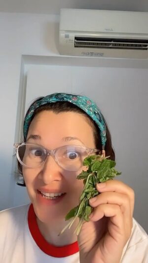 Deanna Yusoff Instagram - Let’s discover today the origin of essential oils in plants.

Essential oils have been used for centuries for their therapeutic, medicinal, and aromatic properties. These highly concentrated plant extracts are extracted from various parts of plants, including the flowers, leaves, stems, dark, roots, and fruits.

Each category of essential oil contains unique chemical compounds that contribute to its distinct aroma and therapeutic properties. By understanding which part of the plant an essential oil comes from, we can better understand its potential benefits and how it can be used effectively.

Flower oils, for example, are known for their sweet, floral scent and are often used for their calming and relaxing properties. Examples include rose, jasmine, lavender, and chamomile.

Leaf and stem oils, on the other hand, are known for their fresh, herbaceous scent and are often used for their energizing and invigorating properties. Examples include peppermint, eucalyptus, basil, and rosemary.

Bark oils are extracted from the bark of trees and plants. They have a warm, woody scent and are often used for their grounding and calming effects such as cinnamon, cedarwood, and sandalwood.

Root oils are extracted from the roots of plants, and they often have a rich, earthy scent. Examples include ginger, vetiver, and angelica. 
Fruit oils have a bright, citrusy scent and are often used for their mood-boosting and refreshing properties. Examples include lemon, orange, grapefruit and bergamot. 

Seed oils have a spicy, nutty scent and are often used fortheir digestive and respiratory benefits such as black pepper, coriander, and fennel.

I hope you found this post informative and helpful in discovering the unique benefits of different parts of plants.

Next, we will explore the modern-day uses of these precious plant extracts. Stay tuned!
#essentialoils #aromatherapy #plantextracts #naturalremedies #floweroils #leafoils #stemoils #barkoils #rootouls #fruitoils #seedoils #holistichealth #mindbodyhealth #wellness #selfcare #healthylifestyle #naturalhealing #medicinalplants #aromahealing