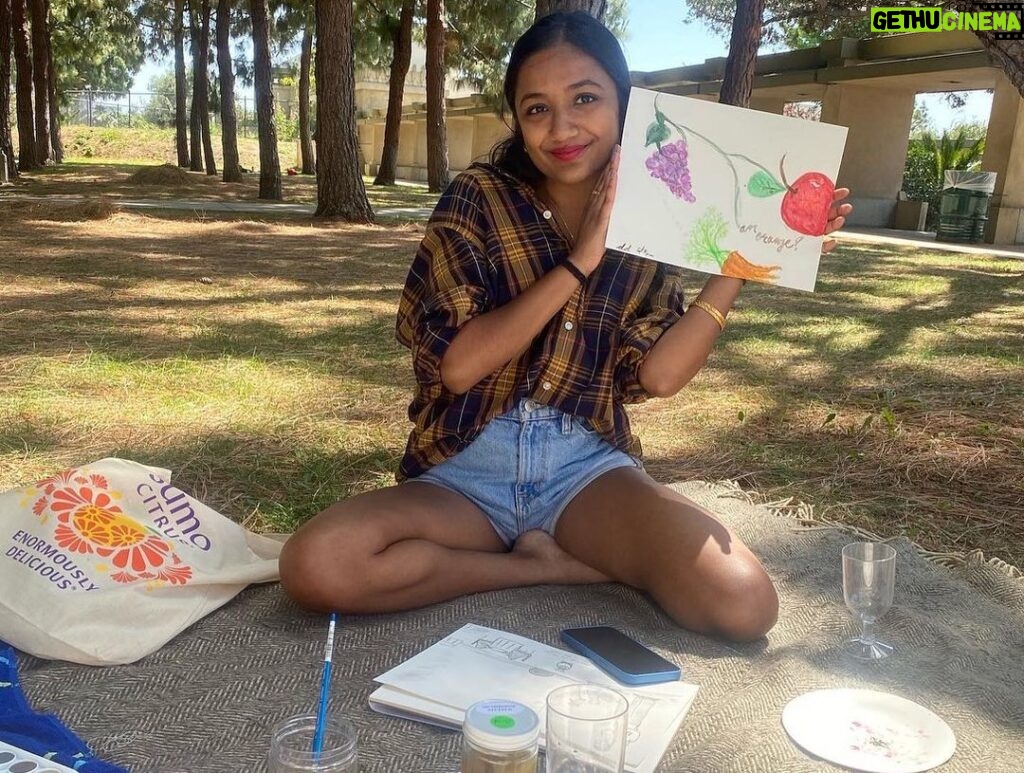 Debby Ryan Instagram - picnic szn/watercolor szn