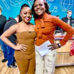 Deborah Roberts Instagram - Monday moment. When you run into the brilliant creator of @abbottelemabc @quintab @goodmorningamerica and get a chance to discuss your book which is dedicated to teachers, just as her show is. Very cool! #teacher #magic @lessonslearnedandcherished Times Square