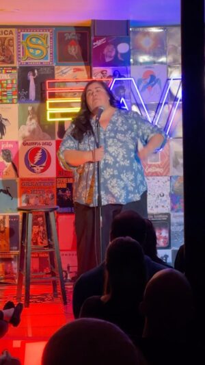 Debra DiGiovanni Instagram - I think I nailed it. #comedyvideos #womensupportingwomen #peppermintpatty #skiing
