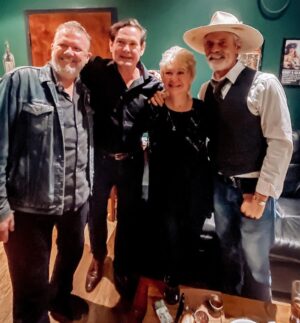 Dee Wallace Instagram - The ET cast at C Thomas Howell’s Nashville Event. So fun!!