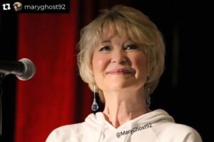 Dee Wallace Instagram - Wonderful time celebrating the 40th anniversary of #ettheextraterrestrial with my boys. 

📷 @maryghost92
