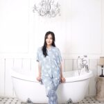 Della Delila Instagram - Wear Pajamas all day✔️ Shower at 10 pm ✔️ Put on new pajamas again ✔️ @amrosleepwear ❤️