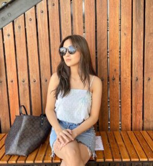 Della Delila Instagram - 🍃