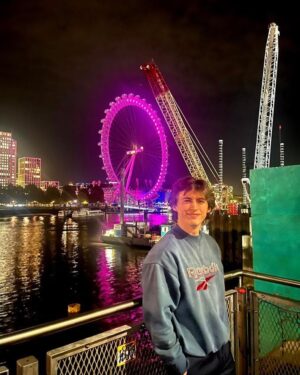 Dempsey Bryk Instagram - i see big ben