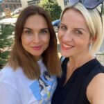 Denisa Cziglová Instagram - Mám obrovskou radost za nás dvě.🙏🏽❤️ Obě bojujeme s nádory🧠, navzájem si držíme palce✊🏻 navzájem se podporujeme 💕, navzájem si fandíme a obě se uzdravujeme.🥹💕 Obě neskutečně vděčné za to, že tu můžeme být.🫶🏻 Mám velikou radost Luci @jankulucie 🙏🏽🩷 Je to zázrak a jsem na nás moc pyšná a zároveň na @mou.brno 🙏🏽 Je to obrovský dar🎁 A někdo nahoře nás má hrozně moc rád.🙏🏽🤍 Moc se těším na konec září, čeká nás super projekt pro všechny superhero ženy, které bojují💪🏼💃🏼 Brzy uvidíte.🩷🤍🩵 #zeny #zenysobe #bojovnice #cancer #fuckcancer🎀 #glioblastom #glioholky #brno #moubrno Masarykův onkologický ústav