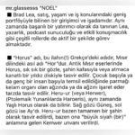 Deniz Uğur Instagram - Paylaşımı için @mr.glassesss ‘a teşekkür ederim. Öğrenmenin sonu yok. Günümüzde çoğu insan bütün dünyada gelenek halinde yaptıkları birçok kutlamanın kökeninin Pagan adetlerine ve ritüellerine dayandığını bilmiyor. İslam öncesi Anadolu kültüründe de bazı gelenekler mevcut. Bu konularda bilinçlenmeyi önemli buluyorum. Şeytanî olan ritüellerle, mesela bolluk bereket için (ben alışmışım, Hıdırellez’de fırında hamur işi tatlı pişiririm, aşure kaynatmak da eski bir adetimiz) masumiyetle yapılanlar tabii ki bir değil ama bunun sömürüye açık bir konu olduğunu düşünüyorum. Günümüzde çoğumuzun sürdürdüğü birçok âdet İslam öncesi çağlardan geliyor. Doğumgünü ve yılbaşı kutlamaları gibi. Kültür, tarih ve din ayrı konular olsa da, insanlar kültürel olarak adetlerin kökenini bilmelidir bence. Bilgi kazanmayı, bilinçli davranmayı yaşamın tüm alanlarına yaymalıyız. Siz de yorumlarda kendi bilgilerinizi paylaşabilirsiniz, farklı düşünceler olabilir, zenginleşmiş oluruz. Bilgi en güçlü silahtır. “Anadolu bilgeliği” candır🤍 ➡️➡️➡️ #Traditions