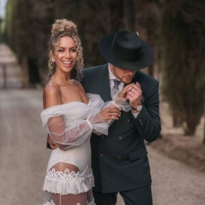 Dennis Jauch Instagram - Happy Birthday to my songbird, twin flame, wife, muse, sexy dog mama, best fiend, the list goes on. Here's to many more roads traveled together. Grateful you chose me to be by your side on our trip around the sun.
Also Shamelessly pretending that this is our driveway... ❤ Happy Birthday my gorgeous wifey @leonalewis