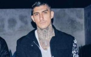 Dennis Jauch Instagram - Happy Birthday to the legend @danielbamdad Never seen anyone more determined and hard working than this dude. Show him some love in the comments ↘️⬇️↙️