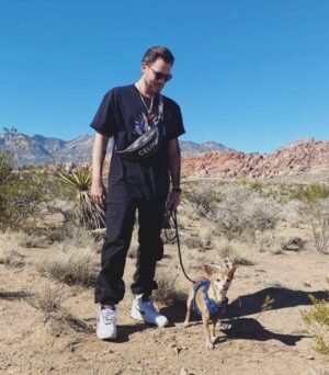 Dennis Jauch Instagram - Happy Sunday from the desert 🏜