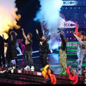 Dennis Jauch Instagram - Last night was a damn movie. I'm still processing but feeling incredibly grateful for the opportunity.
@nbaallstar X @djkhaled + THE BIGGEST NAMES IN MUSIC RIGHT NOW. We made history last night. From concept to video content, lighting, styling & choreography...our team @noceilingsent DELIVERED last night! Greatul for the dream team @kimwillecke @phil_shaw @nick_geurts @gregchapkis 
SWIPE ➡️ to see who performed!