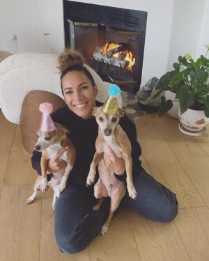 Dennis Jauch Instagram - Even if we're a thousand miles apart, my stunning wife always manages to surprise me on my birthday 😊❤ Also 34 is already feelin like a whole movie... this year is about to be crazy!!! I'm feeling truly blessed 🙏🏻