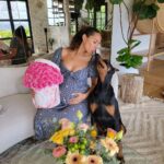 Dennis Jauch Instagram - Happy Mother's Day (to be) to this stunner 😍