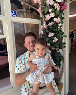 Dennis Jauch Instagram - Obsessed with being your dad 👶🏽