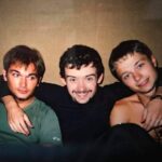 Denys Rodnianskyi Instagram - Дети, которые родились в день, когда было снято это фото, уже считаются совершеннолетними. Причём в любой стране 😎🤘 #рокнрольнаяюность #денисроднянский