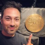 Derek Muller Instagram - This disk includes instructions for how to decode video. If aliens get it right, the first image they will see is a circle, hence that diagram. NASA Jet Propulsion Laboratory