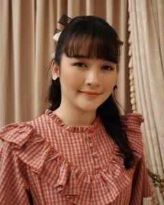 Devi Kinal Putri Instagram - binatang apa yang gak pernah rugi?