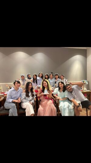 Devi Kinal Putri Instagram - sefruit kisah bridal shower shanjunisme