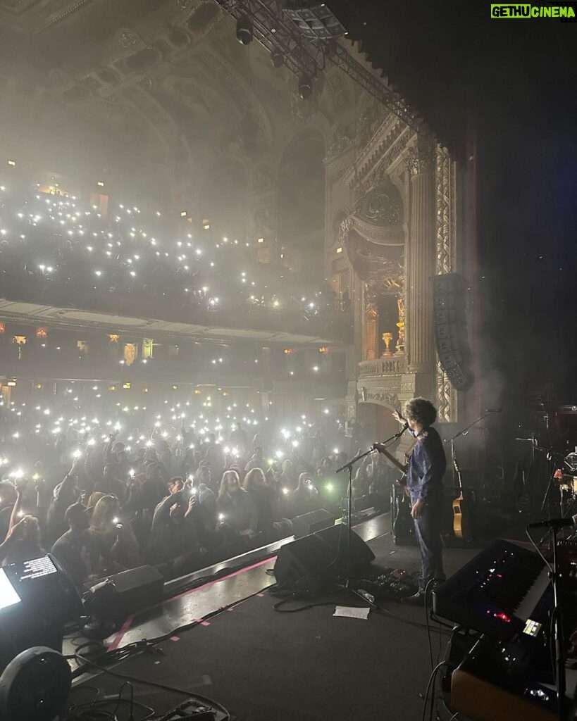 Devon Gilfillian Instagram - Tonight’s the last night of fall tour and our last night with @mymorningjacket. Feeling so thankful for the past few weeks. Shoutout to @dkthedrummer for sitting in with us last night ❤️‍🔥❤️‍🔥❤️‍🔥 Let’s do this, Chicago 🙏🏾 Chicago, Illinois