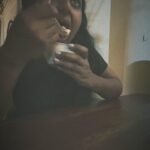 Dhanya Ananya Instagram - എല്ലാരും എന്താ ഇങ്ങനെ … 🧸🙇🏾‍♀️👊🏾🤦🏾‍♀️ why guys why ….🙄