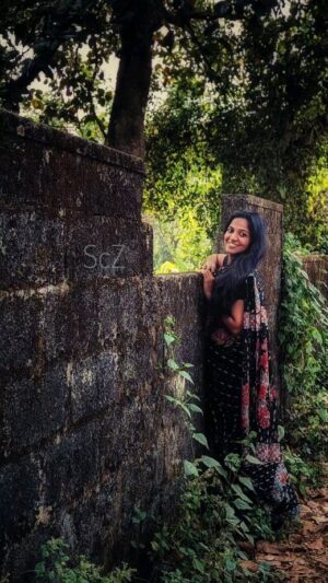 Dhanya Ananya Instagram - In Frame: - @kanmaniii3 
Photography: - @instamaniacke 

#dhanyaananya #model #saudivellakka #ayyappanumkoshiyum #41movie #scorpionclickzzz #instamaniacke  #sareelove #intothewoods #blacksaree❤ #mobilephotography #shoot #teampixel #teampixelindia #kerala #mollywood #film