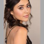 Dia Frampton Instagram - Thanks for the new headshots, @danapatrickphoto ❤️ I can’t recommend her enough. You’re a real one. You are such a passionate, honest, and kind human, and definitely the kind of friend who will tell someone when they have something in their teeth and I love you for it. 😂🥰 You are a Goddess with a camera. 💄💇🏽‍♀️the fabulous @cheriecombs