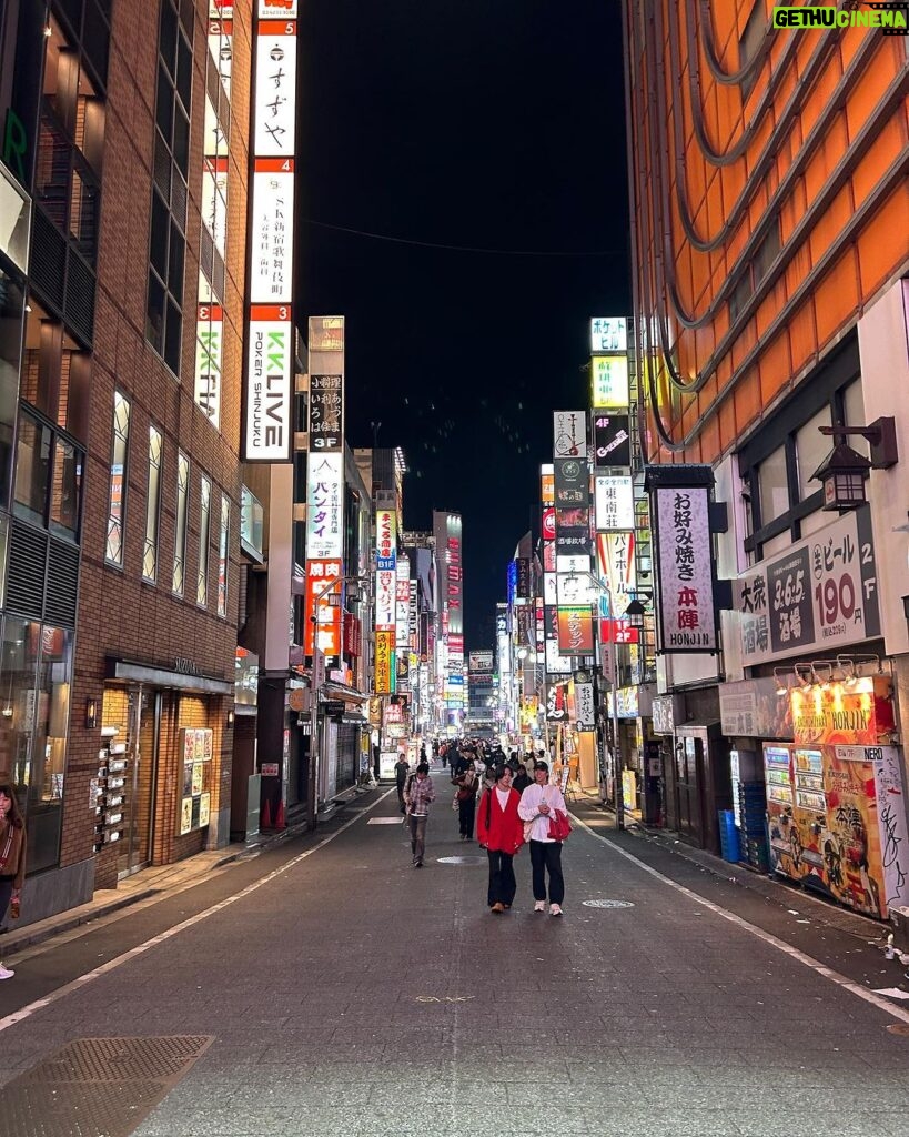 Dia Frampton Instagram - Japan Photo Dump 🇯🇵 🇯🇵 🇯🇵 This island is breathtaking. The people here are so respectful and kind. Like, there are thousands of people rushing the streets of Tokyo and yet no one bumps into me - and if they do, there are a thousand apologies. Random things I have noticed… 1. There are zero public trash bins. ZERO. You buy a coffee to go… you’ll hold that cup all damn day. I’ve been collecting my trash in my back pack or going into 7-elevens to use their bins. No trash cans in public parks, subway stations, street corners, etc. AND people legit do not litter here. It’s amazing. 😱 2. Coffee shops open late. Around 11 or 11:30 a.m. I guess people don’t like their super early morning brew? 3. Always accept a business card with 2 hands. It’s polite. 4. Uber is super easy to use here, and in my experience, quite a bit cheaper than LA. Taxis are easy and plentiful, too. But of course the subway and train is very efficient as well. (Is there anything NOT efficient in Japan?!) 5. At almost every restaurant- upscale or not - they give you a warm wet towel for your hands before the meal. It’s pretty awesome. Japan, I love you. (I’m thinking of starting a little travel blog to recommend some of my favorite restaurants, coffee shops and museums. What do you think?)❤️ Tokyo,Japan