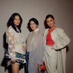 Dian Sastrowardoyo Instagram - Positive vibes only @adiniawrst @therealdisastr @titiradjopadmaja for @saptodjojokartiko Spring/Summer 2024 show ✨ (Editor: @yudithnk @sadini @andrew__aris @rizaryaa) #AdiniaWirasti #DianSastrowardoyo #TitiRadjoPadmaja #Saptodjojokartiko #BazaarLovesFashion #BazaarIndonesia #SAPTOJOSS24