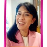 Dian Sastrowardoyo Instagram - Girls, kalian pasti sudah kenal dengan sosok inspiratif satu ini, kan? Yes, Kak @therealdisastr! Kak Dian merupakan lulusan GADIS Sampul 1996 yang berhasil keluar menjadi Juara Pertama GADIS Sampul 1996, lho! 🤩👑 Sejak itu, Kak @therealdisastr semakin mendalami dunia hiburan dan seni sebagai model, aktris, hingga penyanyi 🥳 Hingga saat ini Kak @therealdisastr juga aktif berbagi ilmu dan memiliki yayasan sosial juga, lho!🫶🏻 Simak videonya untuk kenal lebih dekat, yuk! 🥰 Mau satu almamater dengan @therealdisastr dan menjadi cewek inspiratif? 😆 Ini peluang kamu! Daftaran dirimu segera di #GADISSampul2023 sekarang juga! 😉 Pendaftaran 9 Oktober - 6 November 2023, girls! 💗 Klik link di bio untuk cek persyaratan dan isi formulir pendaftaran GADIS Sampul 2023! #GADISSampul2023 #SelebrasiDiri #DuniaKitaDuniaGADIS #diansastro #diansastrowardoyo