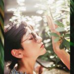 Diane Lin Instagram - 戴太陽眼鏡，從不是因為陽光太過刺眼，而是因為可以用濾鏡看看世界，好像多了一種「現實以外」的選擇。 Michael Kors這支眼鏡看出去的世界，是盛夏的黃昏，是颱風來臨前的晚霞，都是夏天最浪漫的時刻；鏡片透光的棕色，保留了一些真實，使我不至於迷失在虛實之間，方大的外框，完美搭配我此刻復古的短髮，只在小林眼鏡獨家販售，替它增添了一點神秘又獨特的色彩。 謝謝Michael Kors幫我滿足了這個小小心願，只要戴起眼鏡，就來到一天我最喜歡的時刻。夏天實在好熱，但此時的我，因能遊走在夢境與現實間，而多了一個喜愛它的理由。 #MichaelKorseyewear #小林眼鏡獨家銷售