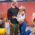 Diletta Leotta Instagram - Cosa non si fa per amore! Cit. @loriskarius 🤣🫶 Ci vediamo e sentiamo nella prossima puntata tutta in famiglia di #mammadilettante domani ore 13:30 🌸