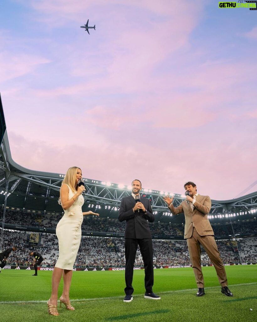 Diletta Leotta Instagram - Summer football nights ✨ Allianz Stadium