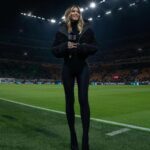 Diletta Leotta Instagram - Sunday Night 💫 #MilanNapoli #dazn San Siro Stadium, Milan