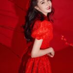 Dilraba Dilmurat Instagram - #春晚#牛年如意祝你们万事顺意，身体健康，平安幸福～☺️