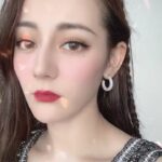 Dilraba Dilmurat Instagram - 如果你每天想我一次