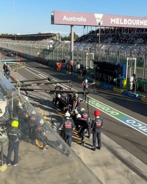Dilruk Jayasinha Instagram - From last Sunday - me playing it TOTALLY COOL at The Melbourne @f1! Thanks @paramountplusau for the incredible experience and access to the pit! I’d like to think that me crop dusting Le Clerc’s pit crew contributed to his DNF ! (Jokes I like Charles, don’t come at me 🙏🏾)