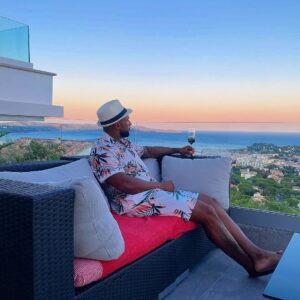 Dimitri Delavegas Instagram - ☀️☀️☀️SUMMER☀️☀️☀️
➖➖➖➖➖➖➖➖➖➖➖➖➖➖➖➖➖➖
The world or nothing
➖➖➖➖➖➖➖➖➖➖➖➖➖➖➖➖➖➖
#summer #holiday #ete #vacances #vue #view #sainttropez #var #body #fit #fitness #musculation #outfit