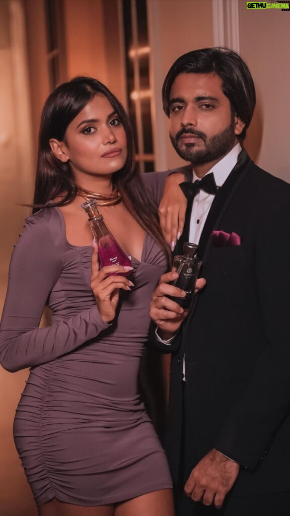 Dimpi Sanghvi Instagram - We are celebrating this Valentine’s Day with Yardley London Perfumes ❤ Their long-lasting fragrances always teleport us to our romantic time spent in England. This a just the perfect gift for your special someone! Use our code DS100 to get Rs. 100 off on www.yardleyoflondon.com. #myyardley #yardleygentleman #perfumes #englishfragrances #valentinesday #perfectgift #DimpiSanghvi #ShashankSanghvi #LuxuryInfluencers #CoupleGoals #Romance #LoveInTheAir #LifestyleBloggers #TravelBloggers #IndianInfluencers