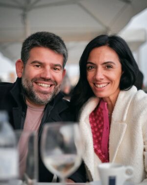 Diogo Beja Instagram - Quando a pirralha pega na minha câmara. 😍♥️

📸: Matilde Beja

#fuji #fujifilmxpt #fujifilm33mmf14 #fujifilm #OsMariconços #agameoftones