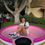 Dixie D'Amelio Instagram - DIXIELAND 🧚‍♀️ @pumasportstyle #foreverclassic