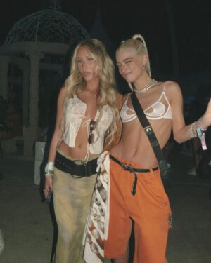 Dixie D'Amelio Instagram - she coachella’d