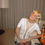 Dixie D'Amelio Instagram - last🎀🐇Japan🤍🩰post 4 now 🫢 Tokyo, Japan
