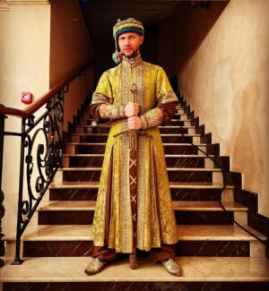Dmitriy Khrustalev Instagram - #падишахматы
Лестница с гор.