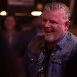Dominic Paquet Instagram - Le party est pogné dans Brasserie chez P-A! Pour le voir de vos propres yeux 👉 rendez-vous à 20h sur les ondes de TVA! 

À tantôt la gang! 
📷 Eric Myre
